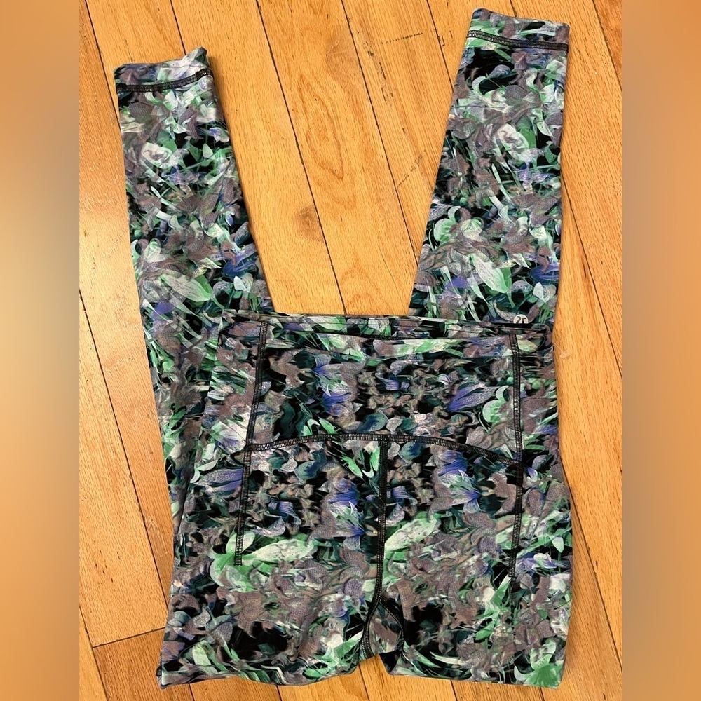 Lululemon Swift Speed High Rise Tight 25 Inch Rapid Flourish Multi Size 4